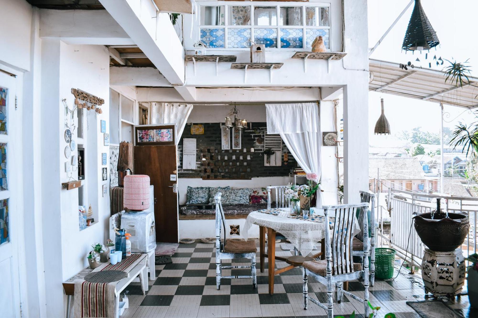 Imah Seuri By Kaya Rooms Tutugan Екстериор снимка
